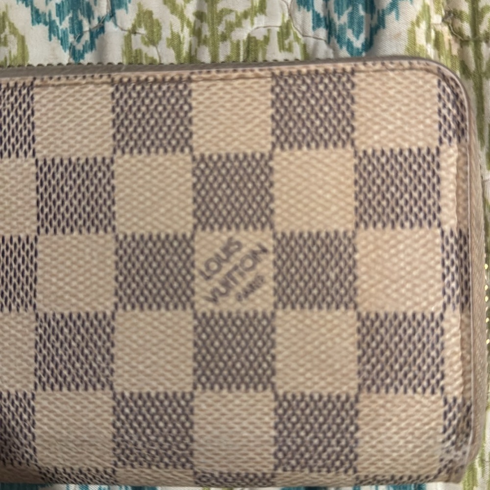 Louis Vuitton Damier Azur Wallet in Cream and Brown
